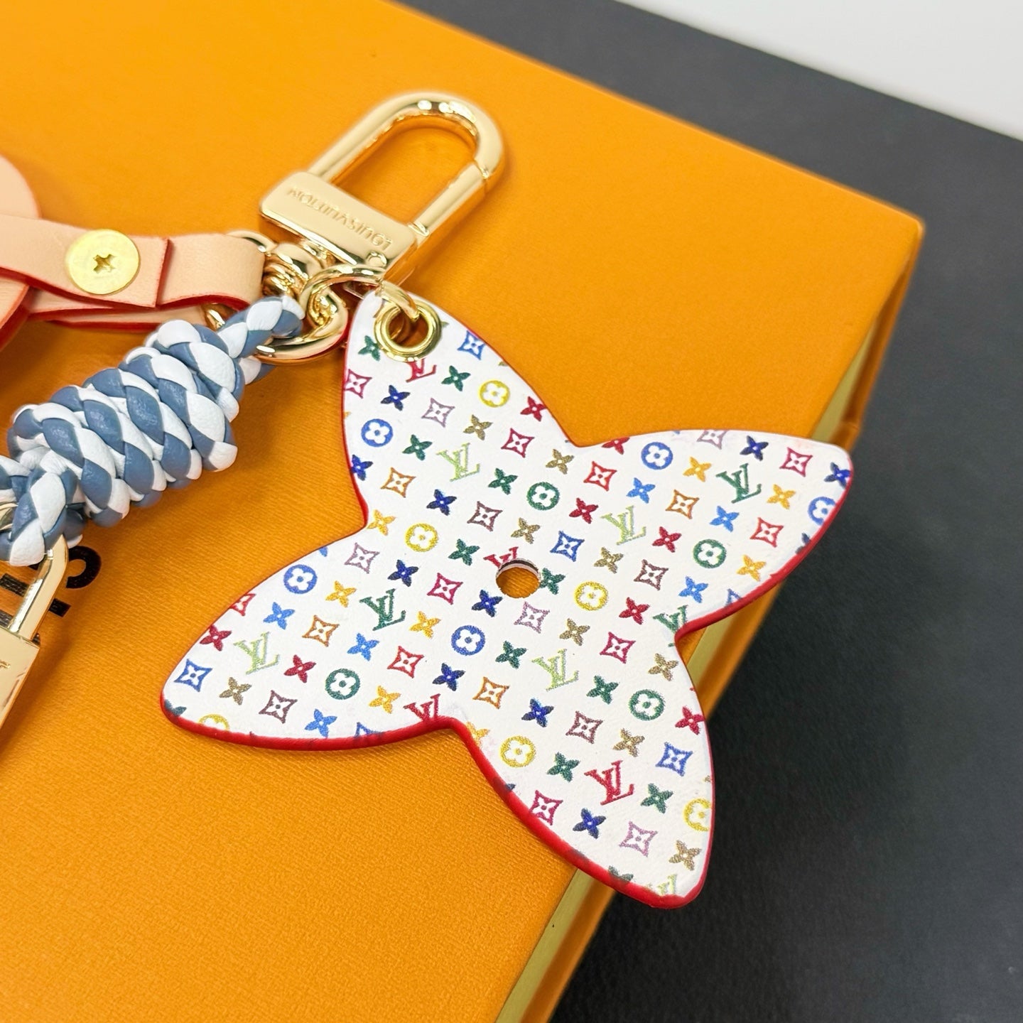 Lock And Bloom Stacking Bag Charm