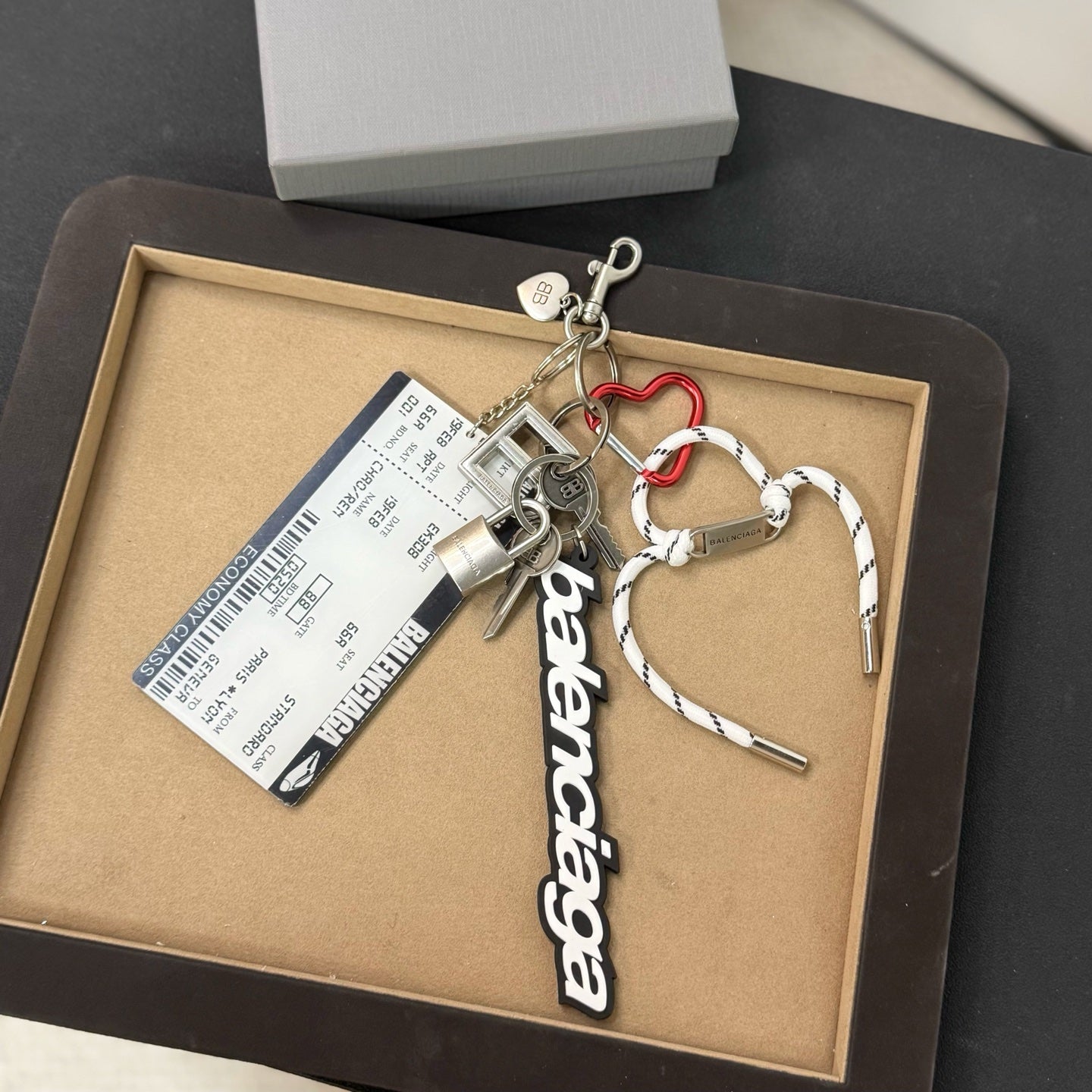 Kit Charm/Keychain in Multicolor
