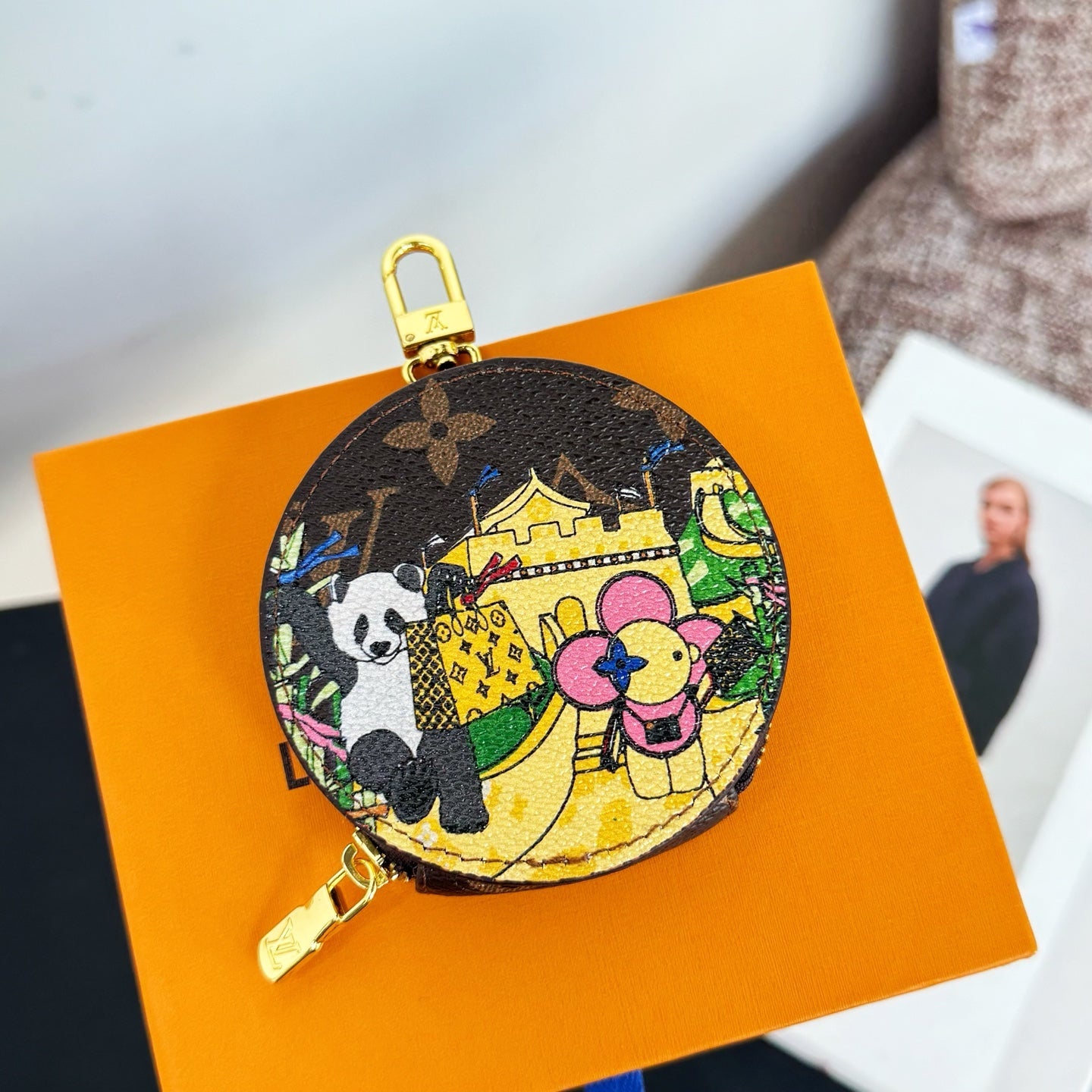 Round Coin Purse Vivienne Christmas Animation