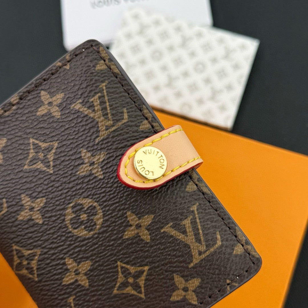 Mattifying Paper Case
