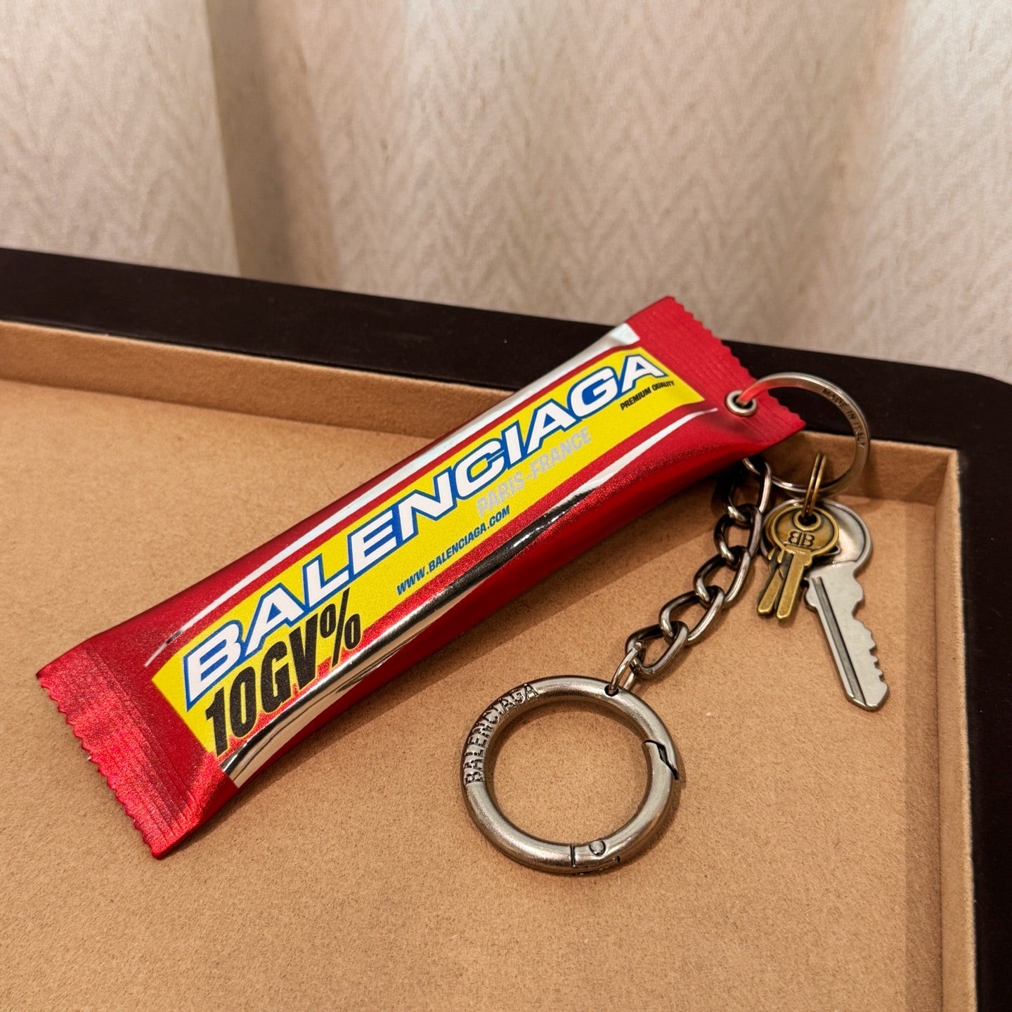 Snack Charm / Keychain in Red '10GV%' Sweet Treat Artwork