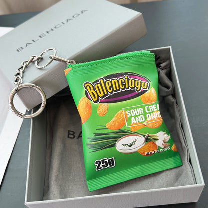 Keychain Chips Charm in green glossy calfskin