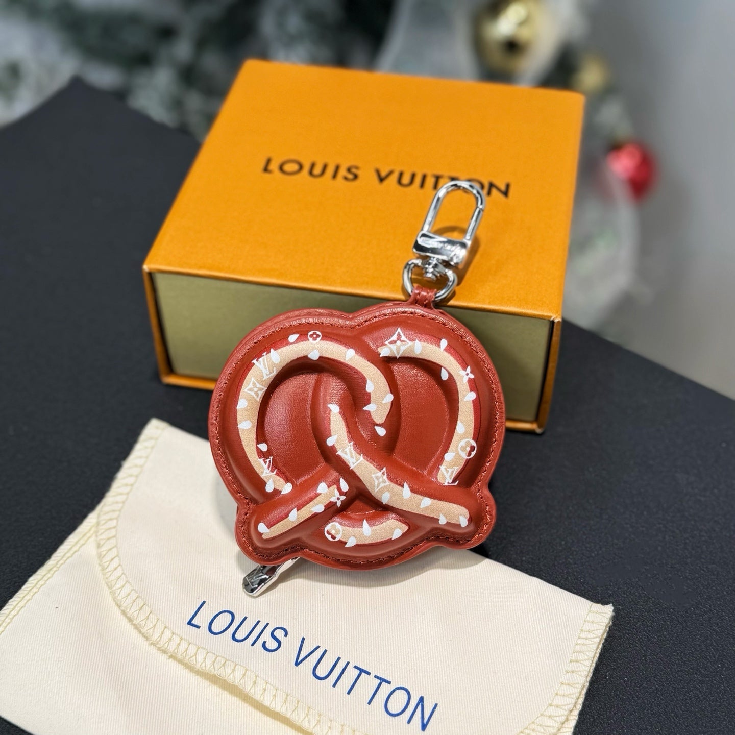 Pretzel Bag Charm