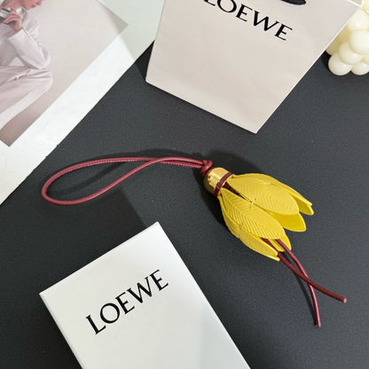 Badminton charm in classic calfskin