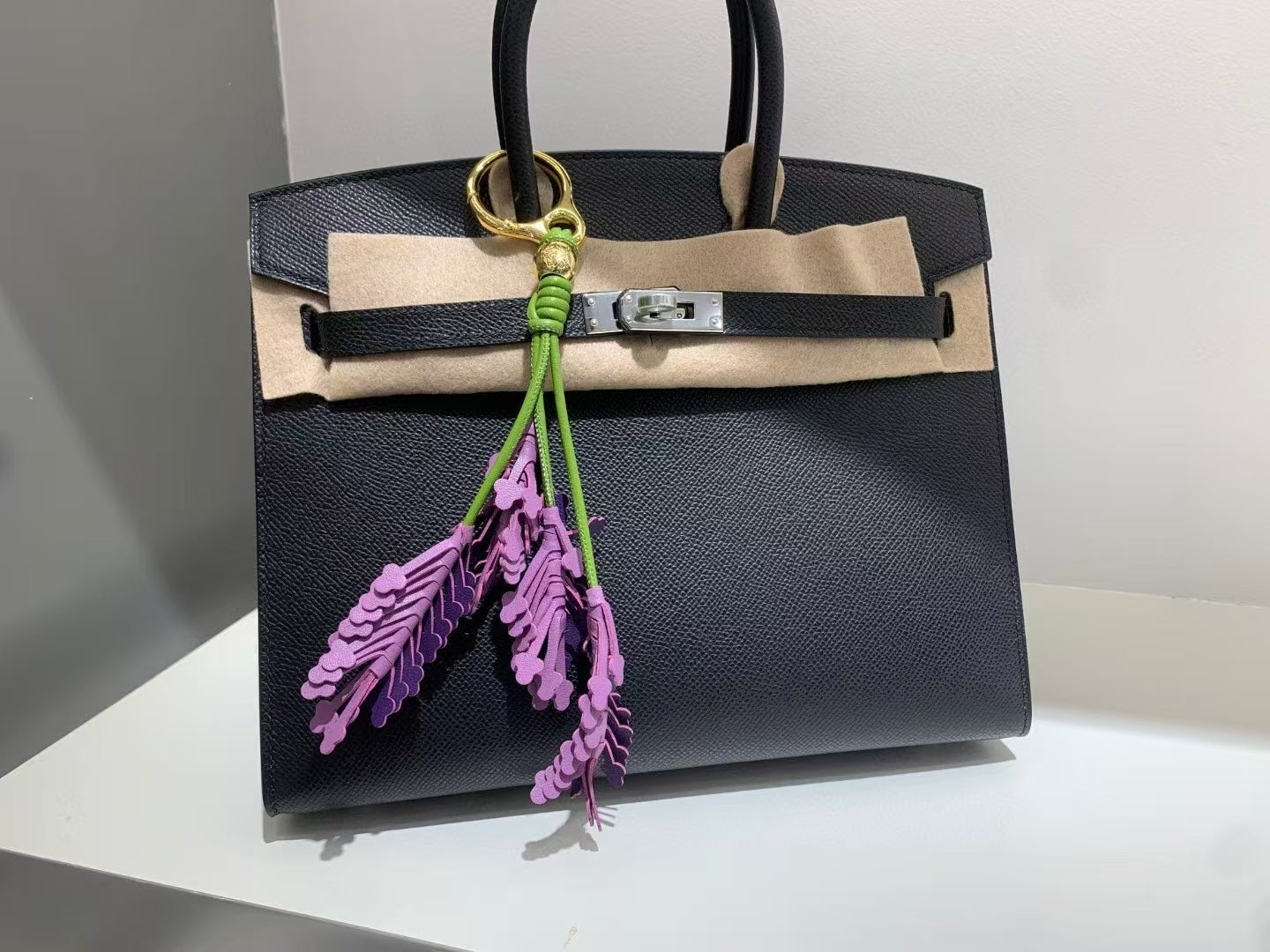 Lavender charm in classic calfskin