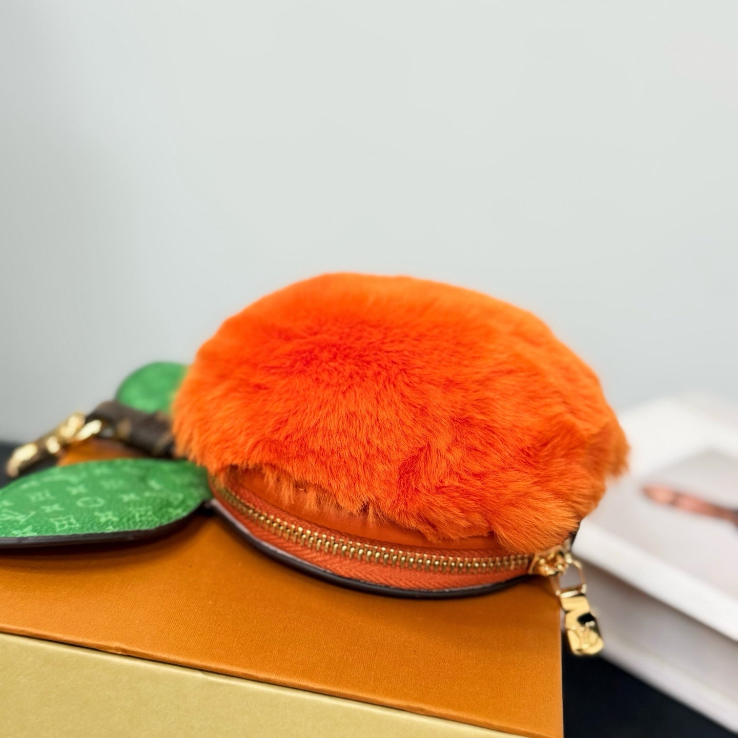 Clementine Pouch