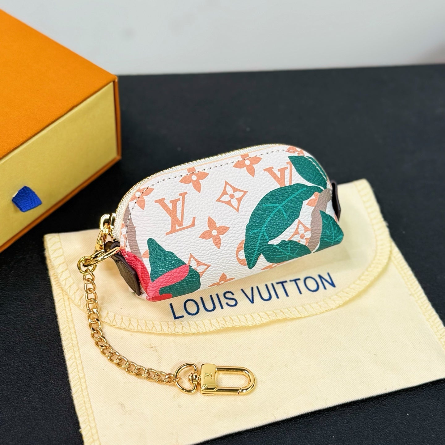 Cosmetic Lipstick Pouch