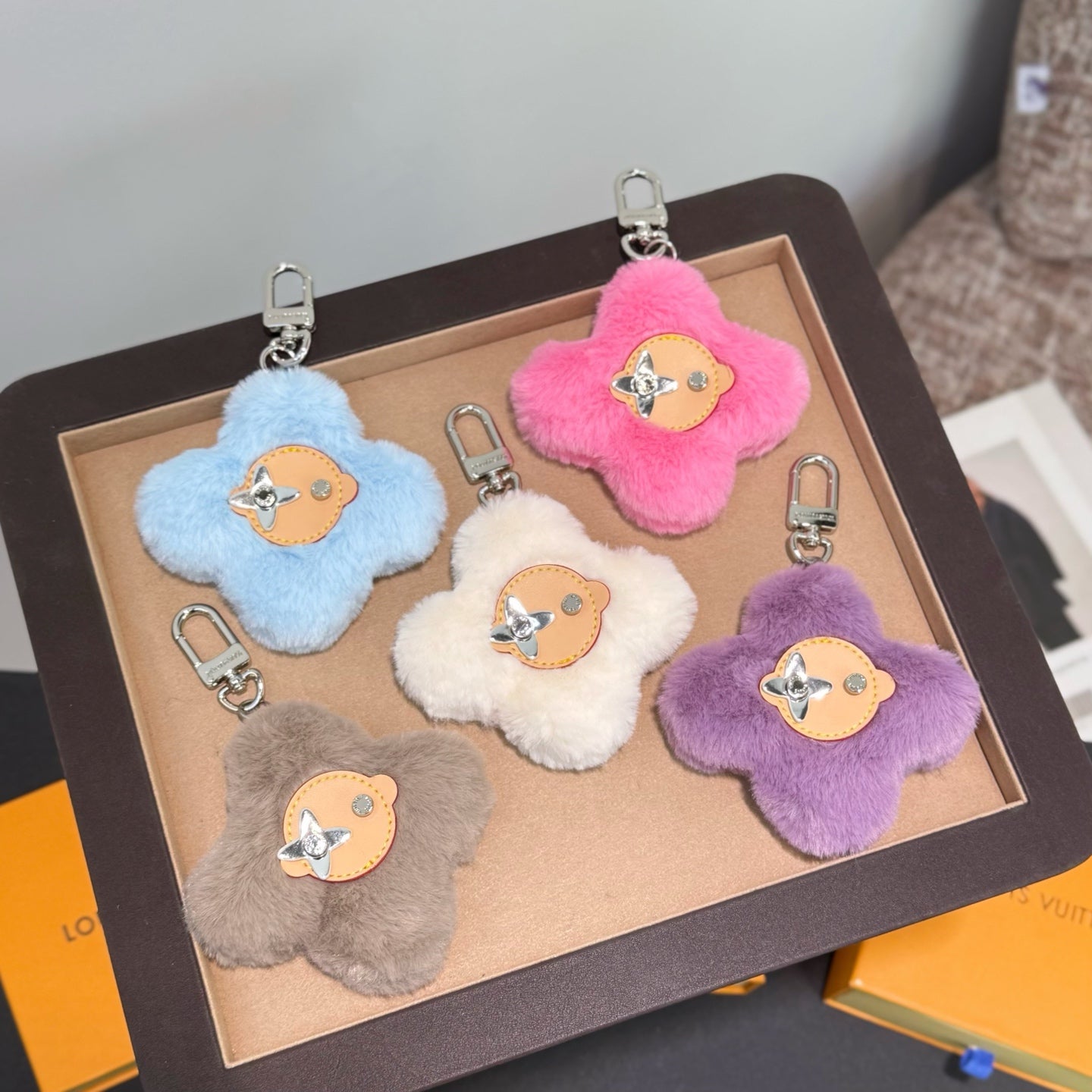 VIVIENNE SHEARLING Bag Charm