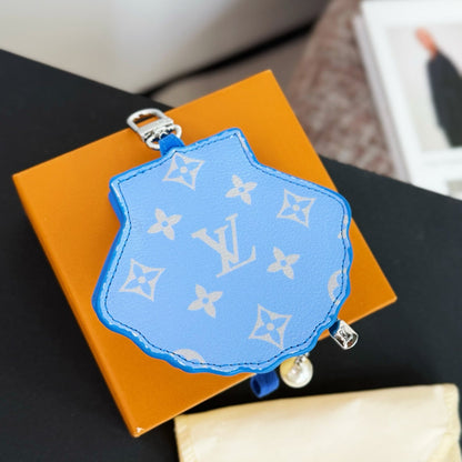 shell bag charm