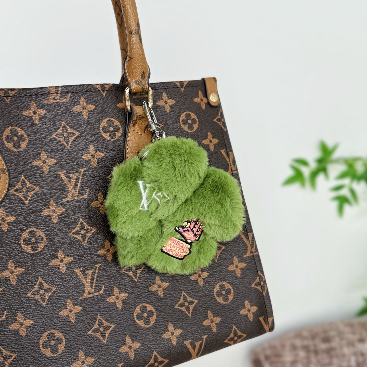 Lucky Trefoil Bag Charm